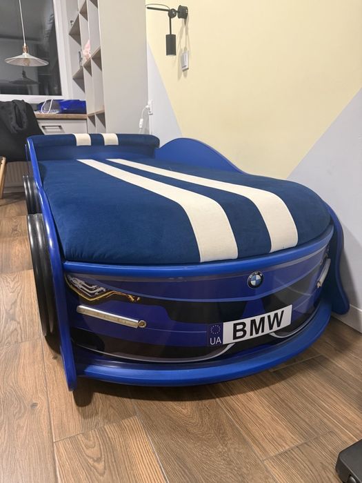 Ліжко дитяче машина