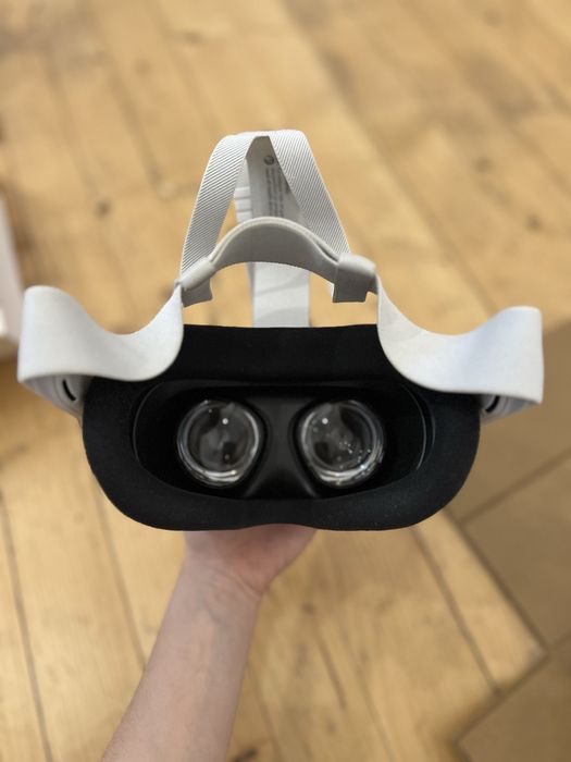 VR-окуляри Meta Quest 3S 128 GB | Дуже хороший стан
