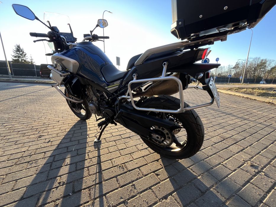 CF MOTO MT 800 sport cfmoto mt800