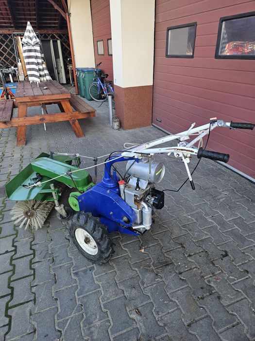 Zamiatarka spalinowa Tielbürger T77