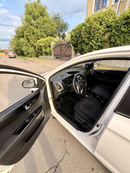 Продам Hyundai i20