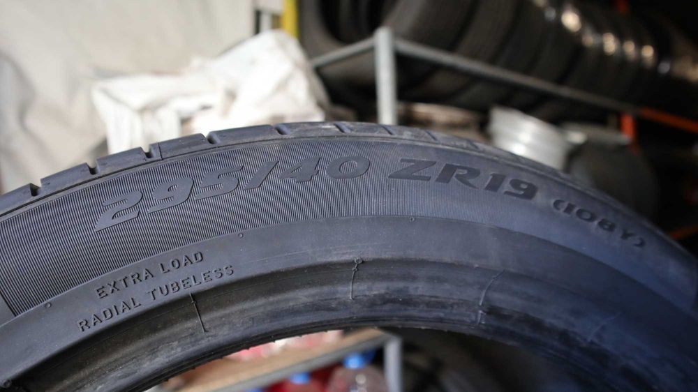 Комплект літніх шин Pirelli PZero 295/40 R19 НОВІ