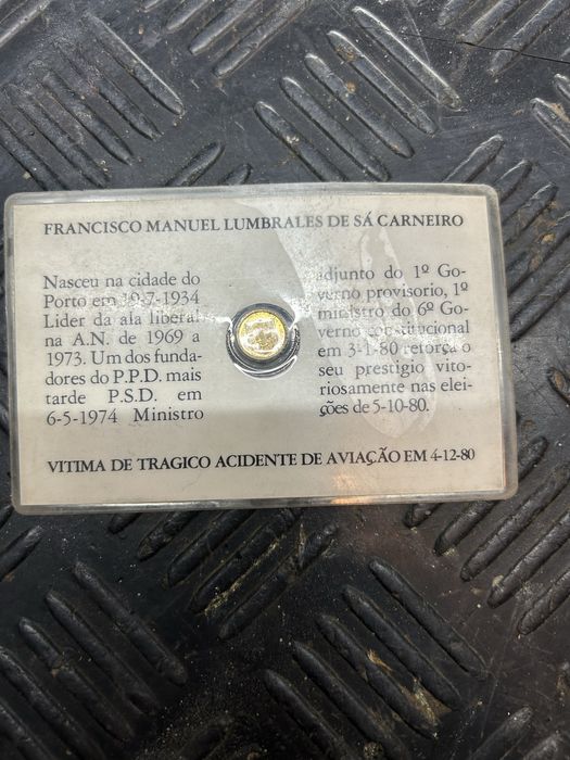 Moeda alusiva a Sá Carneiro