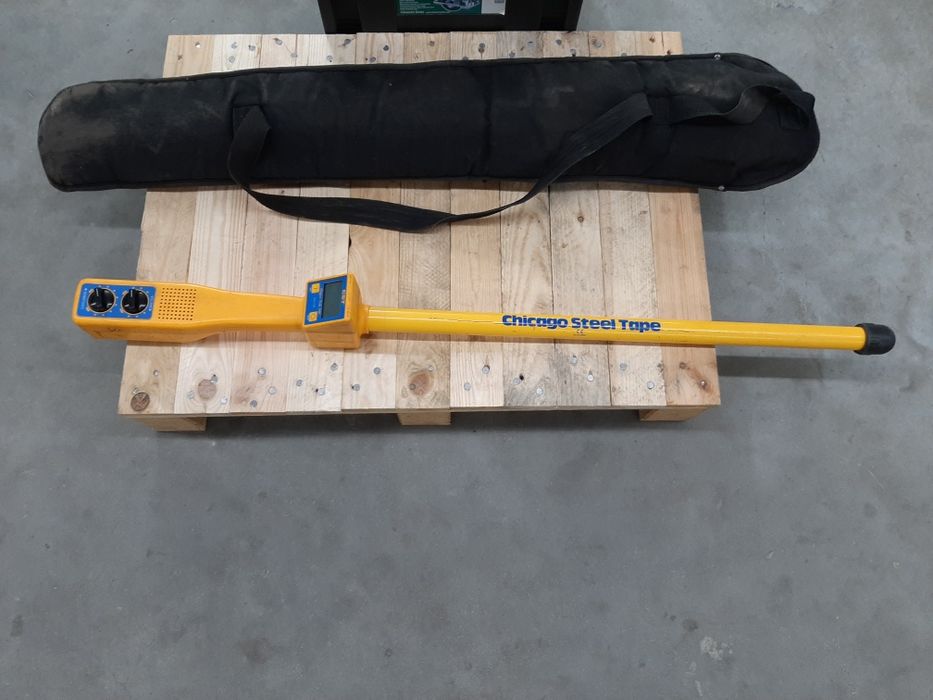 Wykrywacz metali i obiektów pod ziemią CST - berger Magna Trak  100 lokalizator  Wykrywacz Magnetometryczny