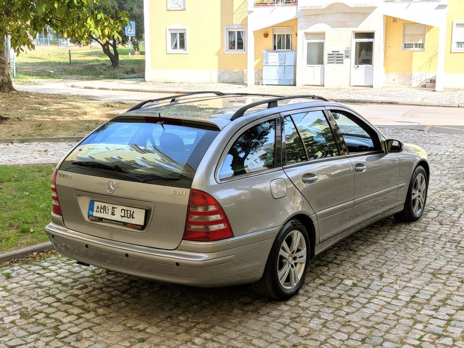 Mercedes C220 CDI Avantgarde 2004 foto 4