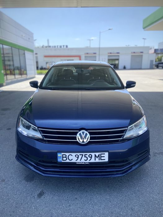 Volkswagen Jetta 1.8 турбо бензин