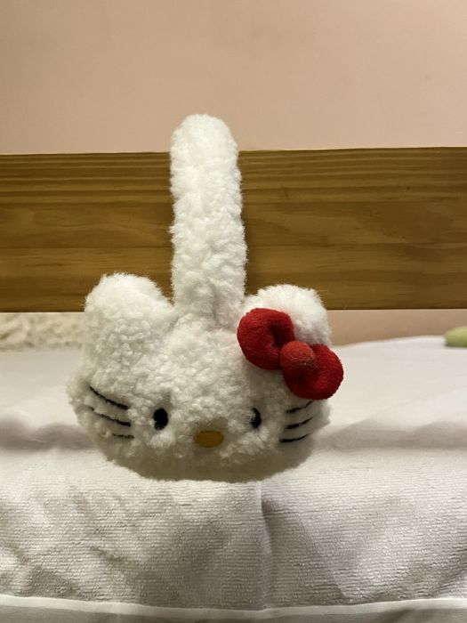 Protetores de orelhas hello kitty