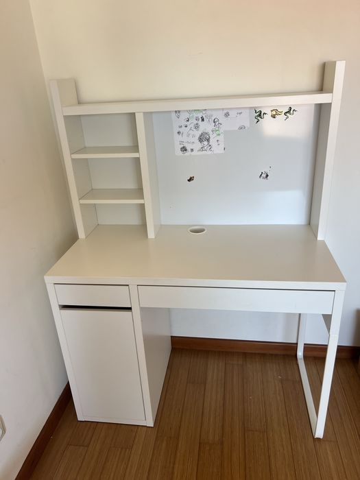 Secretária Ikea Micke branco