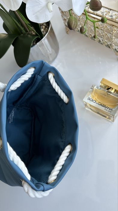 Kosmetyczka Dolce & Gabbana niebieska