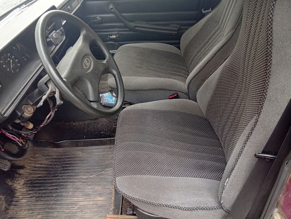 Продам двері ваз 2107 розбор.