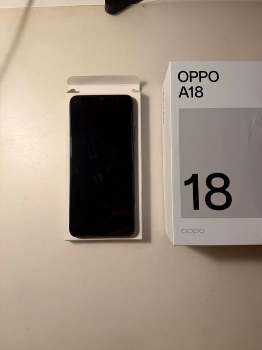 OPPO A18 128Gb Novo