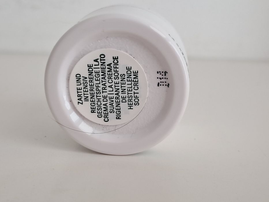 La Mer The Moisturizing Soft Cream o pojemności 3,5 ml