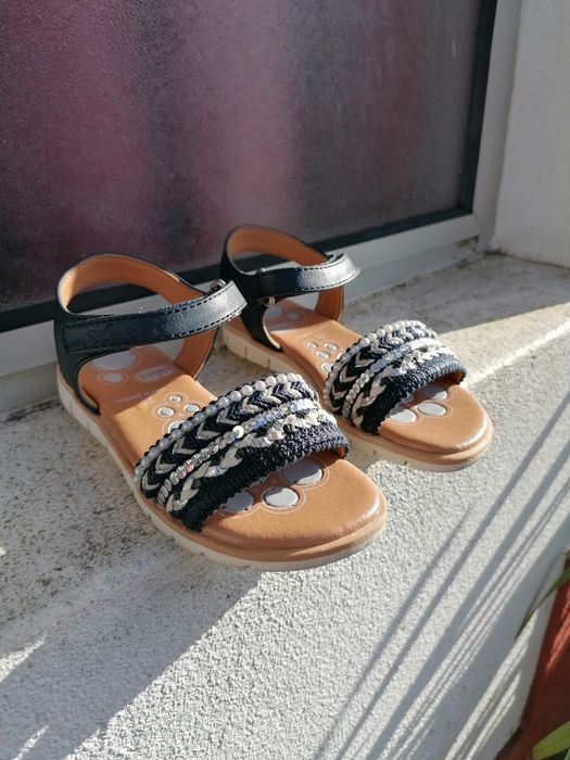 Sandálias de menina Chicco