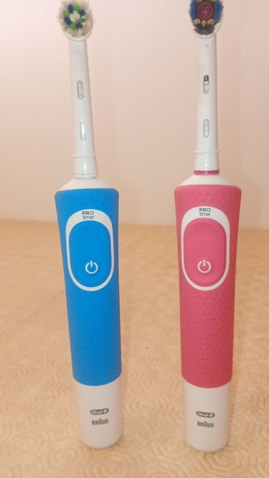 2 escovas Oral B