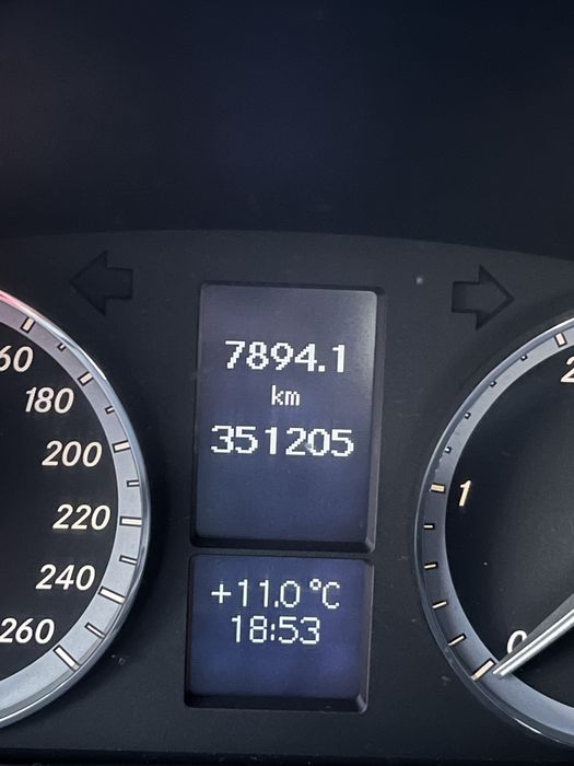 Mercedes clc 220 coupe 2011