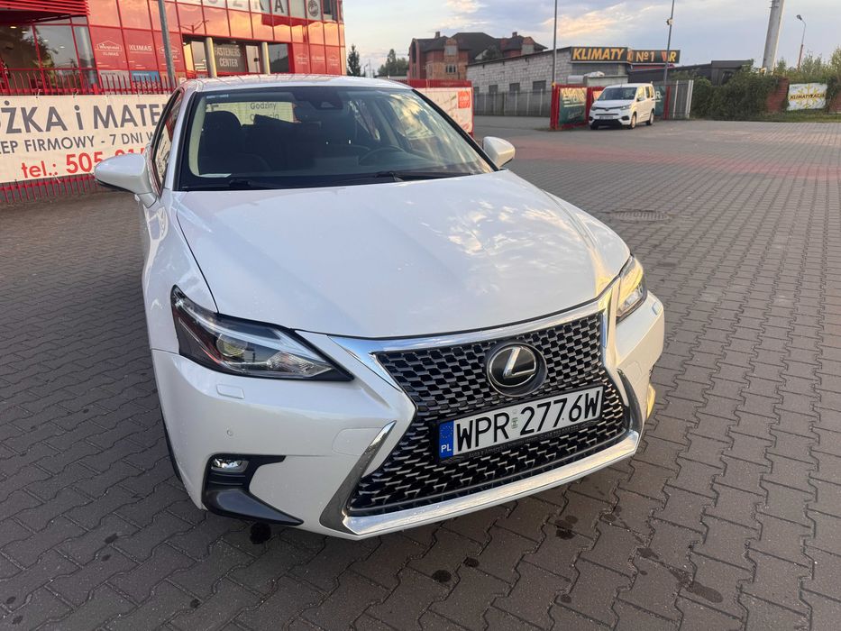 Lexus CT 200h 1.8 Hybrid