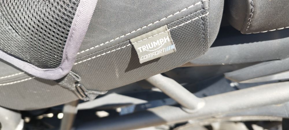 Triumph tiger 800 xrx