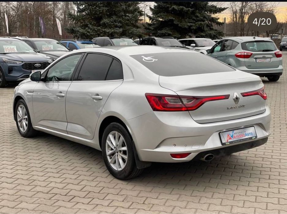 Офіційний  Renault Megane  4 2016