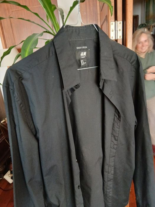 Camisa Preta Slim Fit H&M