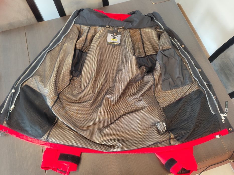 Kurtka trekkingowa Salewa membrana Gore-Tex wodoodporna wiosenna lekka
