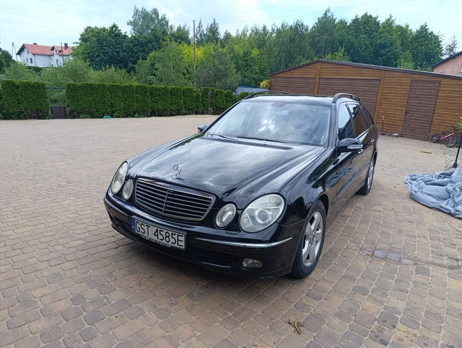 Mercedes E klasa 3.2 CDI. .204 KM .Avantgarde