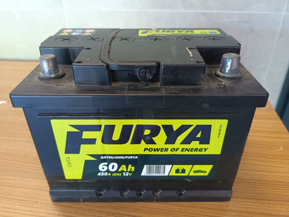 Akumulator samochodowy 60Ah, 450 A