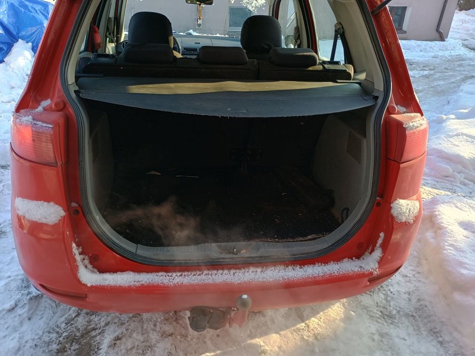 Mazda 2  grudzień 2003