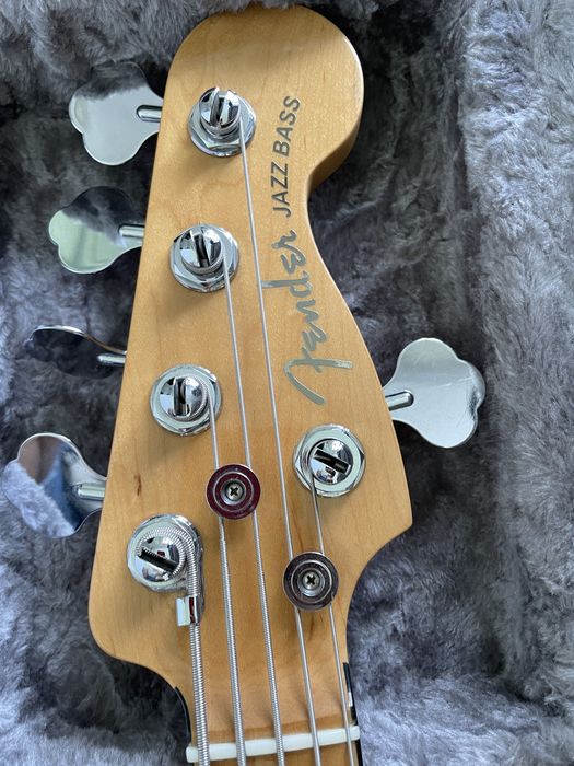 Fender American Elite Jazz V