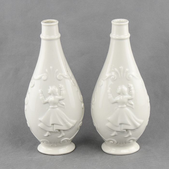 Par de Garrafas em porcelana