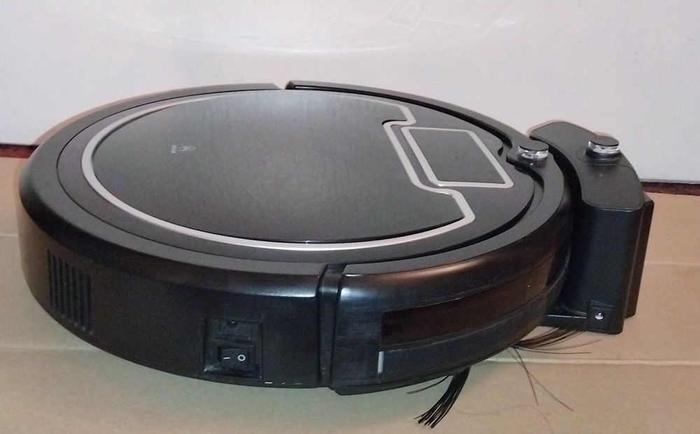 Робот пылесос Fmart