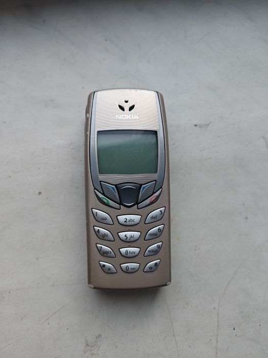 Nokia 6510 telefon w fajnym stanie