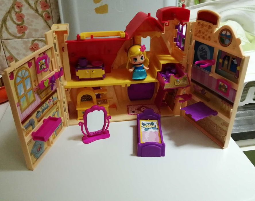 Pinypon + casa muito colorida