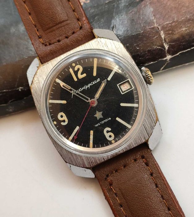 наручные часы Восток командирские 2234 ссср