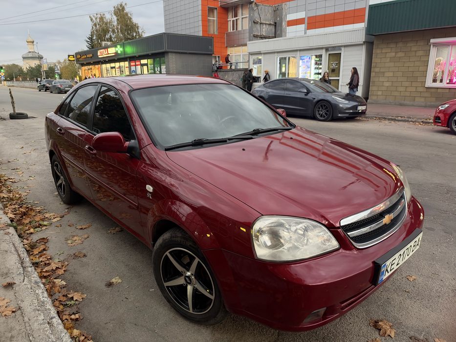 Продам лачетти на хорошем ходу