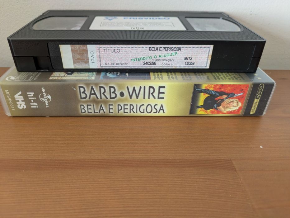 VHS " Bela e Perigosa " 1996 (Opt. Estado)