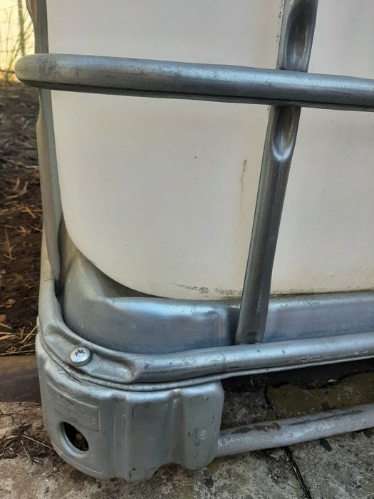 Продам єврокуби в ідеальному стані, під воду