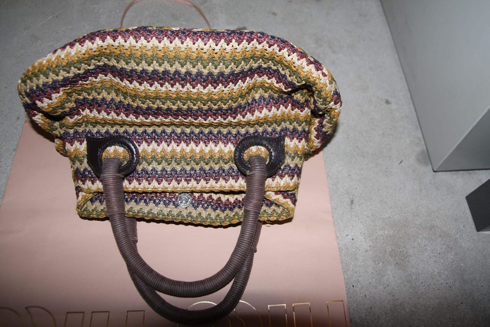 torebka damska z uszkami plecioną