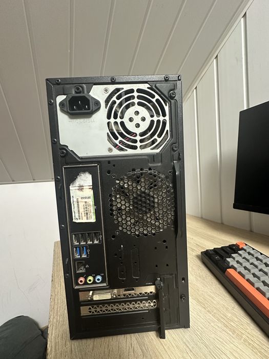 Zestaw gamingowy Acer Predator i5-9400F GTX 1650 + monitor MSI 100Hz