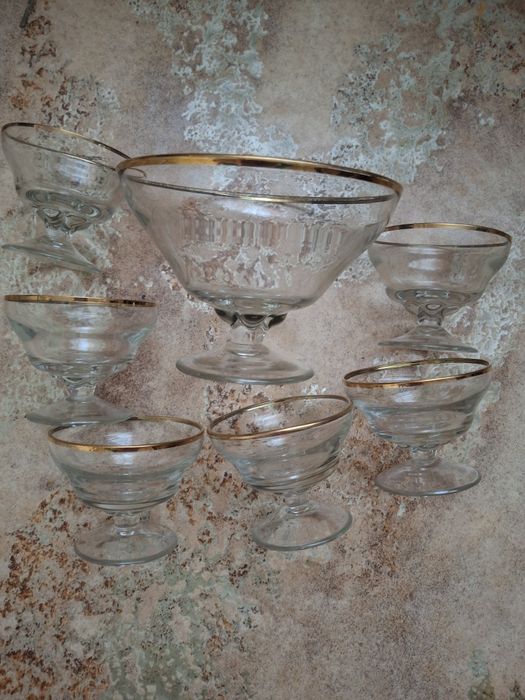 Красивий скляний набір