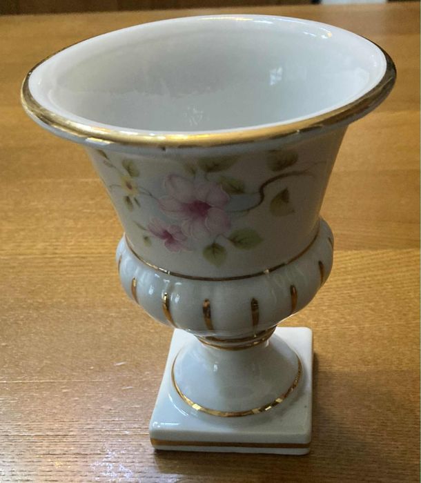 Urna em porcelana Artibus