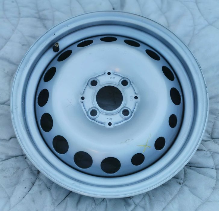 Felgi stalowe 5Jx15 Smart Forfour Fortwo 4x100 ET32 nowe