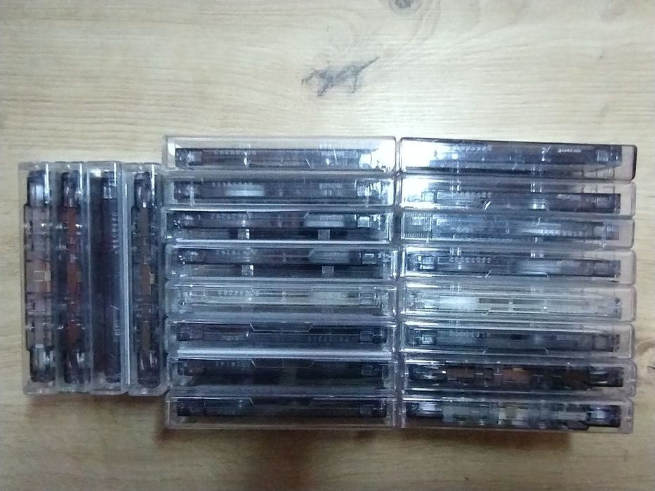 20 вінтажних аудіо касет MAXELL UR10,один лот