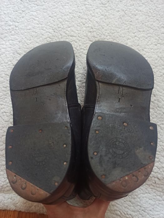 Trzewiki Crockett&Jones
