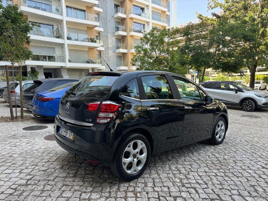 Citroen C3 1.4 HDI 68 cv Nacional (93.490 km )
Apenas ( 93.490 km )