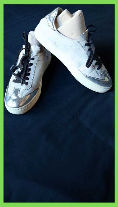 Белые и металлик кроссовки кожа ARMANI EXCHANGE 40р. оригинал, 26,5 см