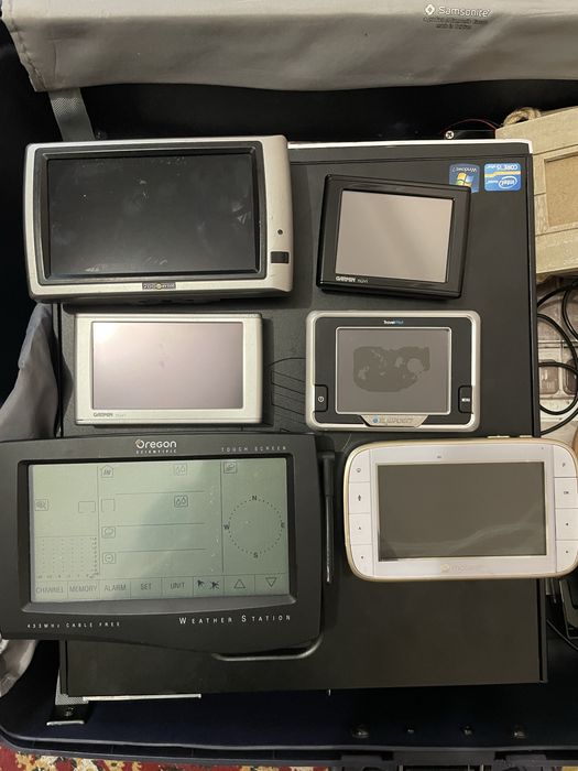 Продам навигаторы