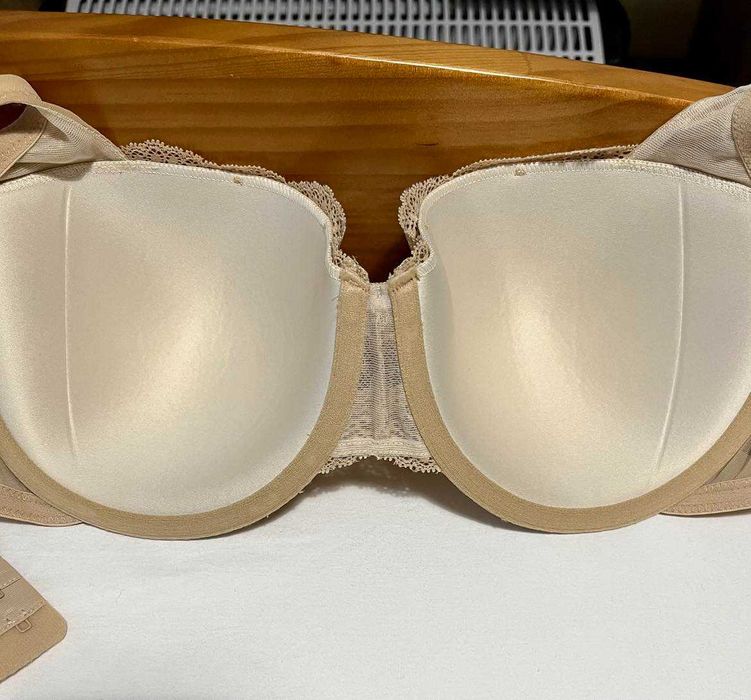 Sutiã da marca americana DKNY