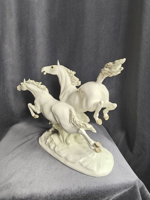 Hutschenreuther figurka Konie w galopie