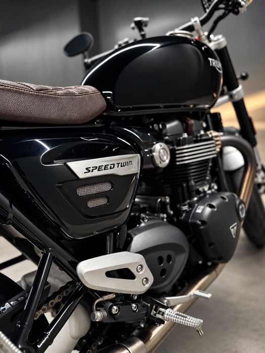 Triumph Speed Twin 1200