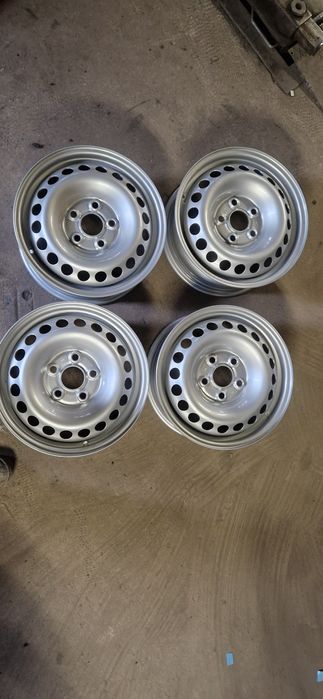 Felgi stalowe Volkswagen T5 T6 6,5x16 et51  5x120